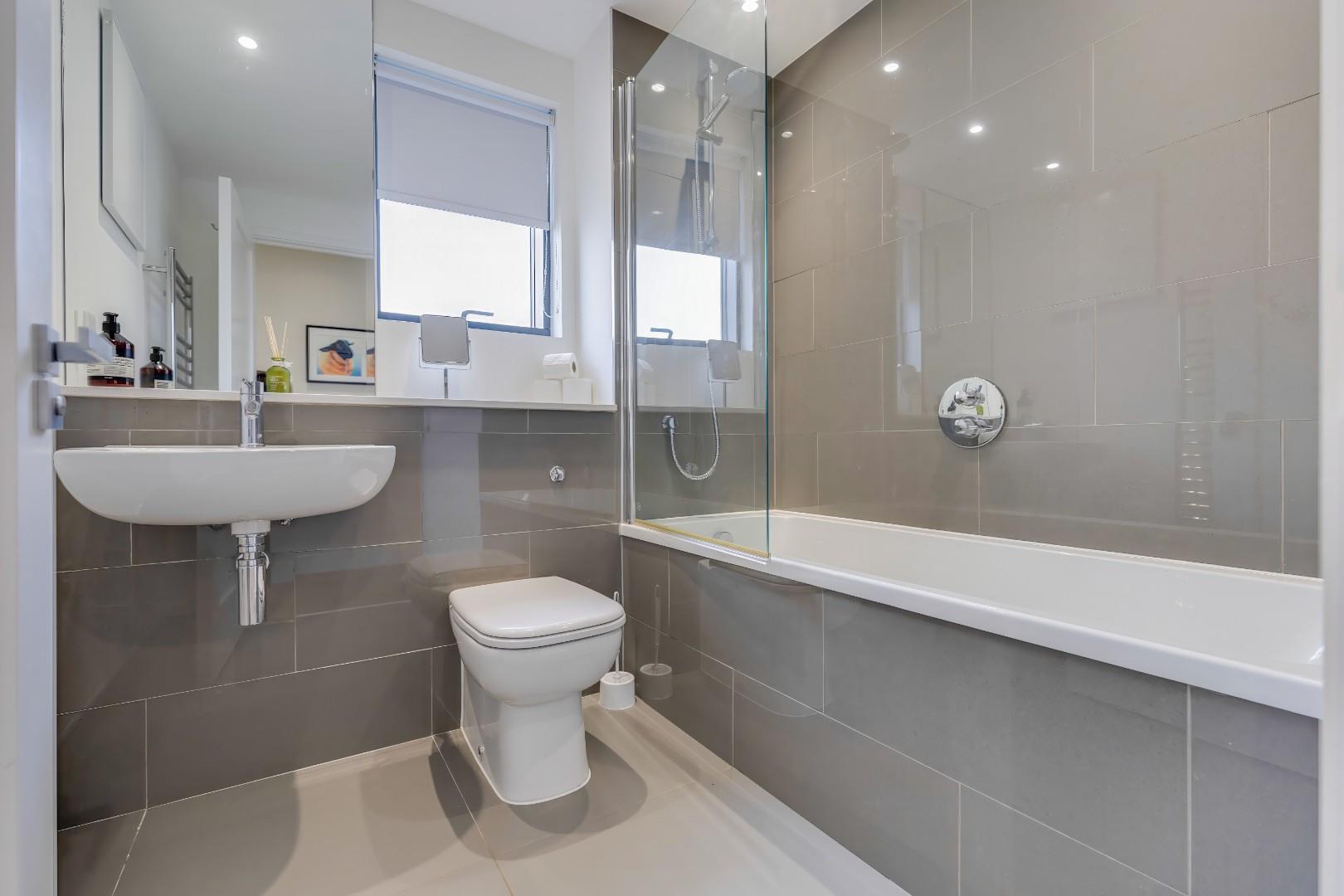 Apartment 6, Horizon, Slon Lane, Ogmore By Sea, Vale of Glamorgan, CF32 0PN
